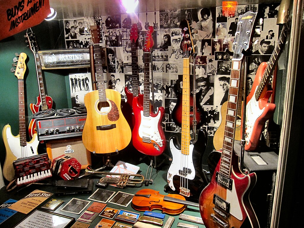 Guitar Store