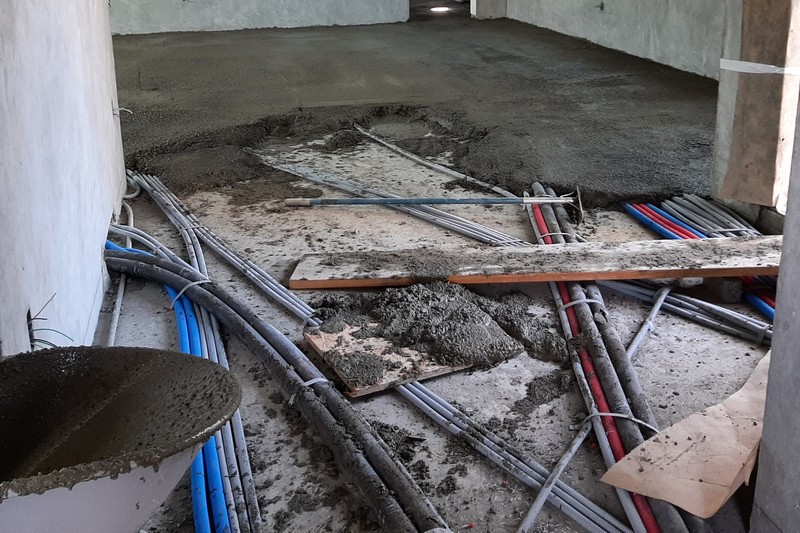 Electricity and light concrete on the floor