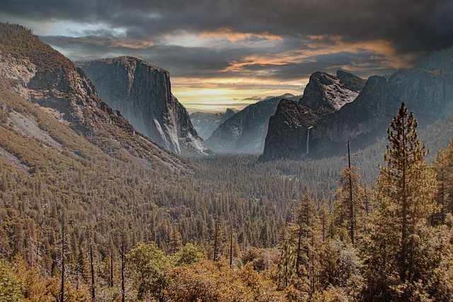 view of yosemite valley
